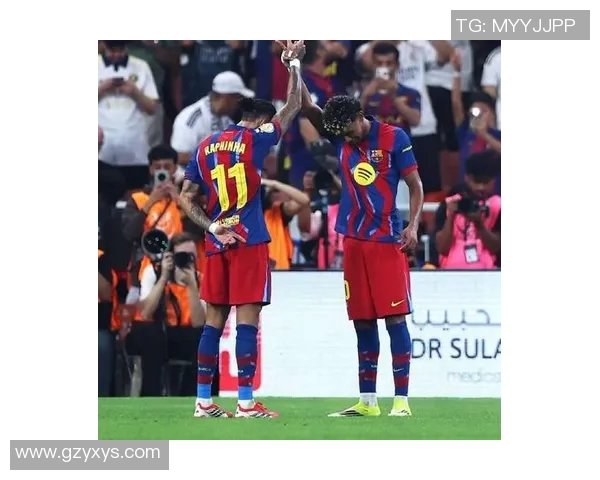 巴萨主场逆转皇马上演经典对决以3比2锁定胜局